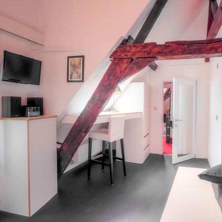 Mons Dragon House Hotel Exterior foto